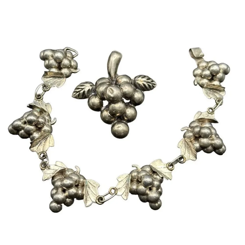 Sterling silver 925 Grapes Brooch and matching bracelet vintage 40s Mexico stamp